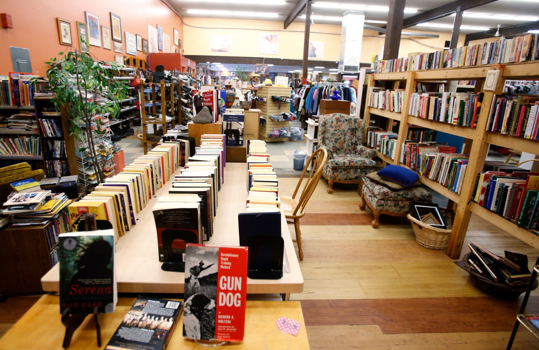 GIA Thrift Store